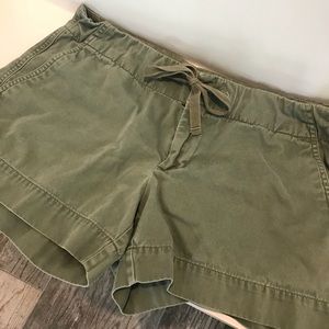 GAP shorts